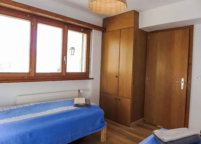 Aglaia By Interhome Chalé Crans-Montana